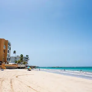 https://beach-front-2-bedroom-1-bathroom-apt.sanjuanpuertorico-hotels.com